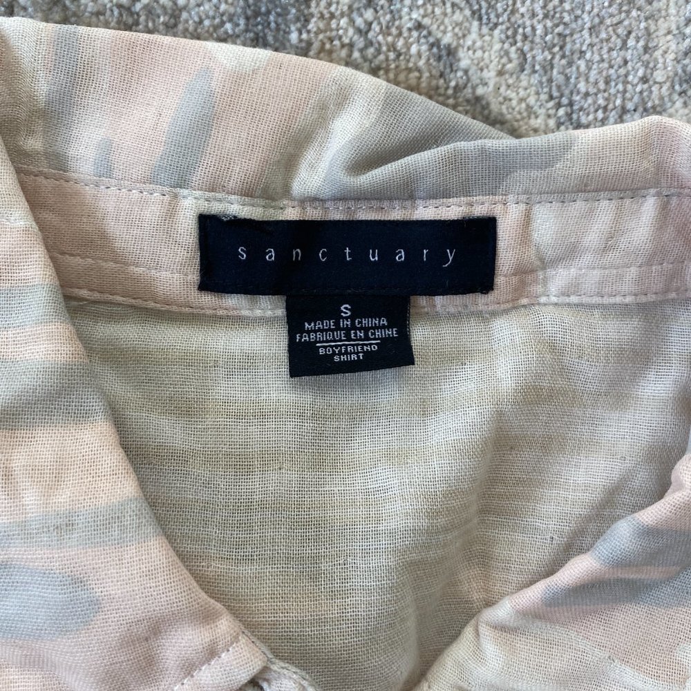 NWOT Sanctuary Favorite Boyfriend Shirt Camo Pink - Picture 13 of 13